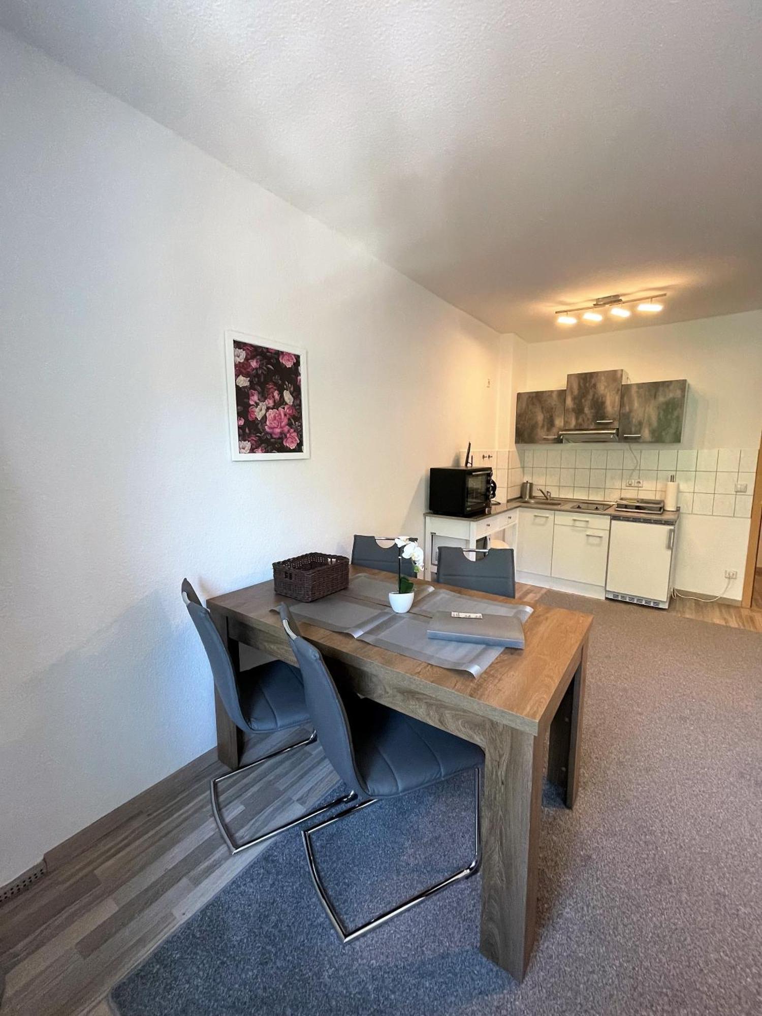 Viadrina Rooms & Apartments Frankfurt-Oder Am Park Im Zentrum Frankfurt  Luaran gambar